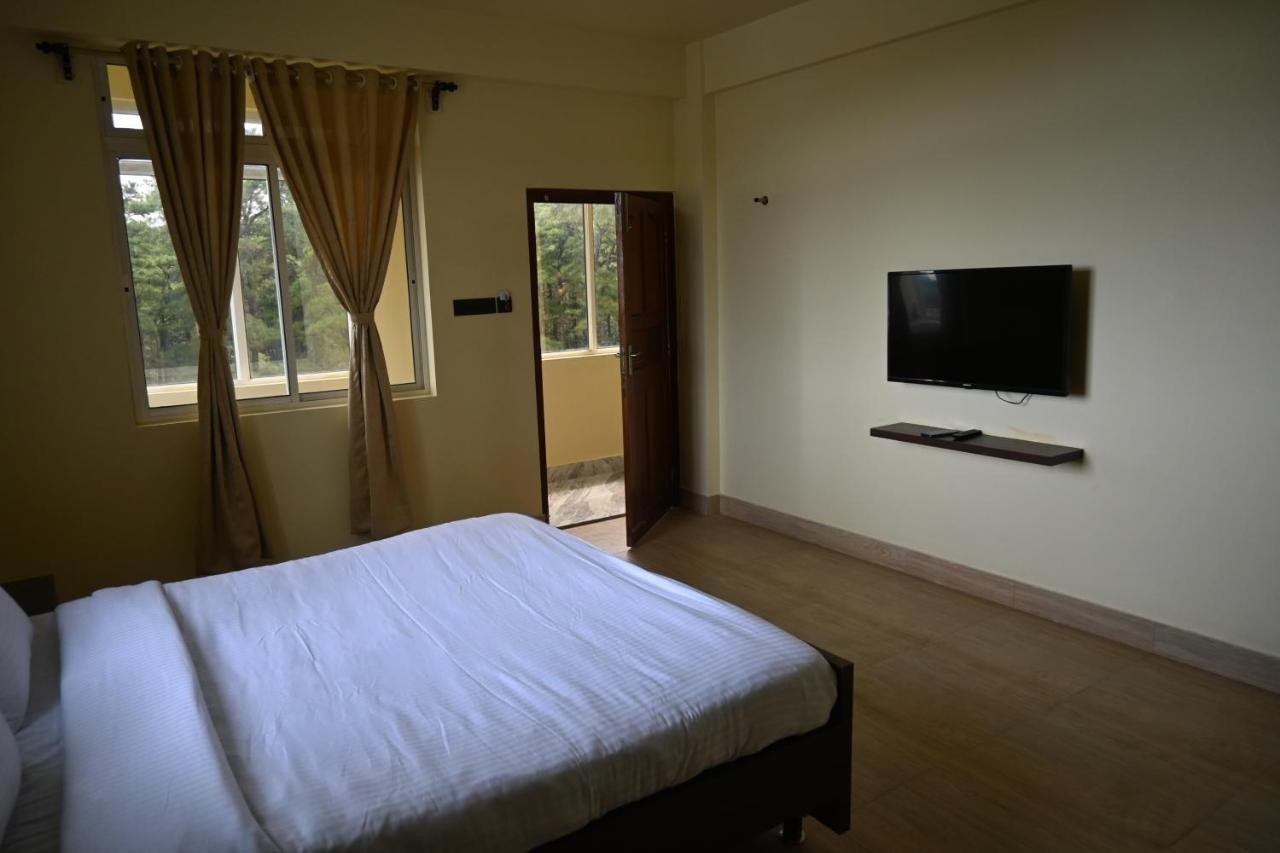Treetops Residency Shillong Extérieur photo