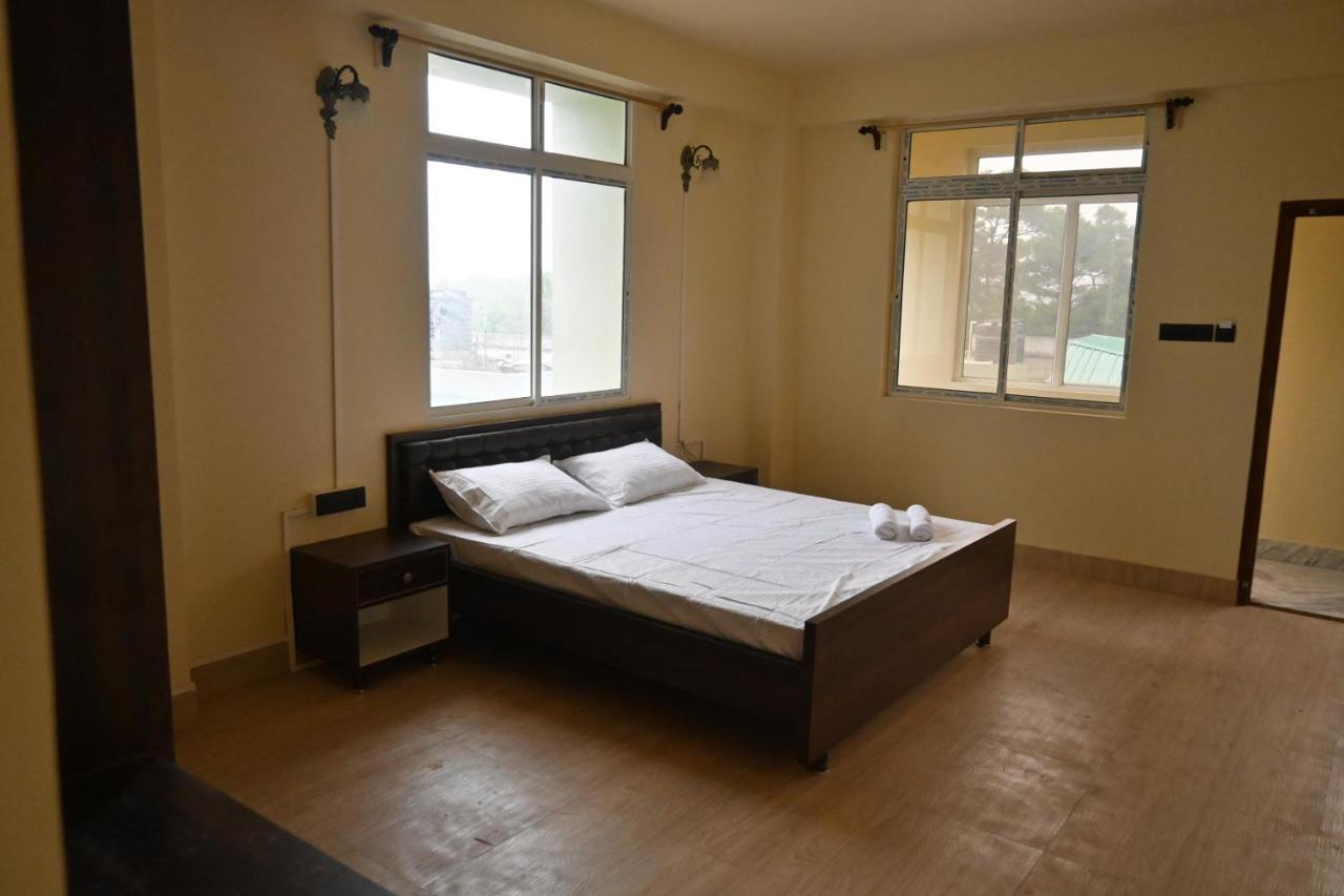 Treetops Residency Shillong Extérieur photo
