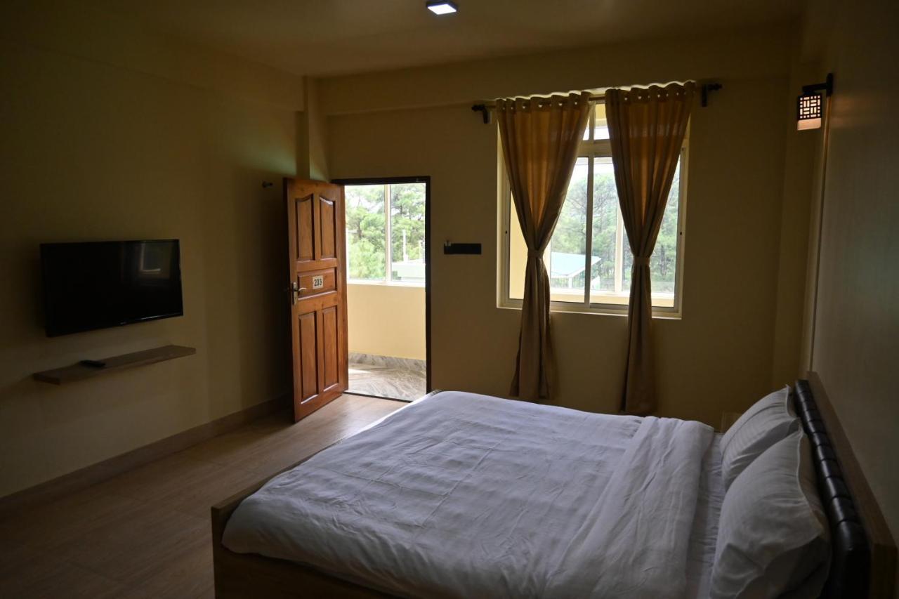 Treetops Residency Shillong Extérieur photo