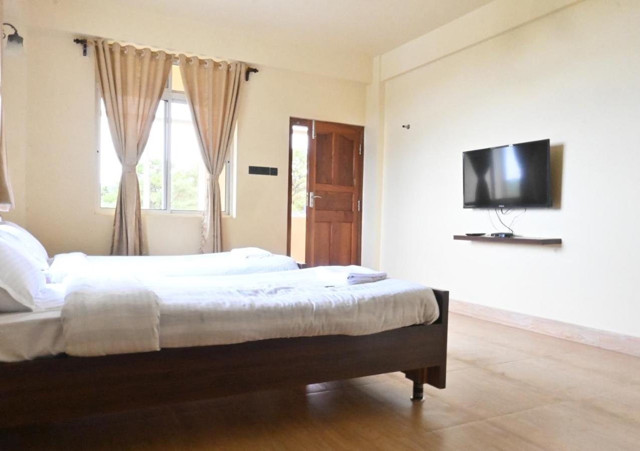 Treetops Residency Shillong Extérieur photo